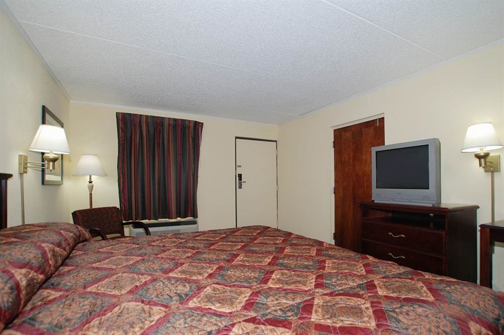Econo Lodge Ленуар Сити Экстерьер фото