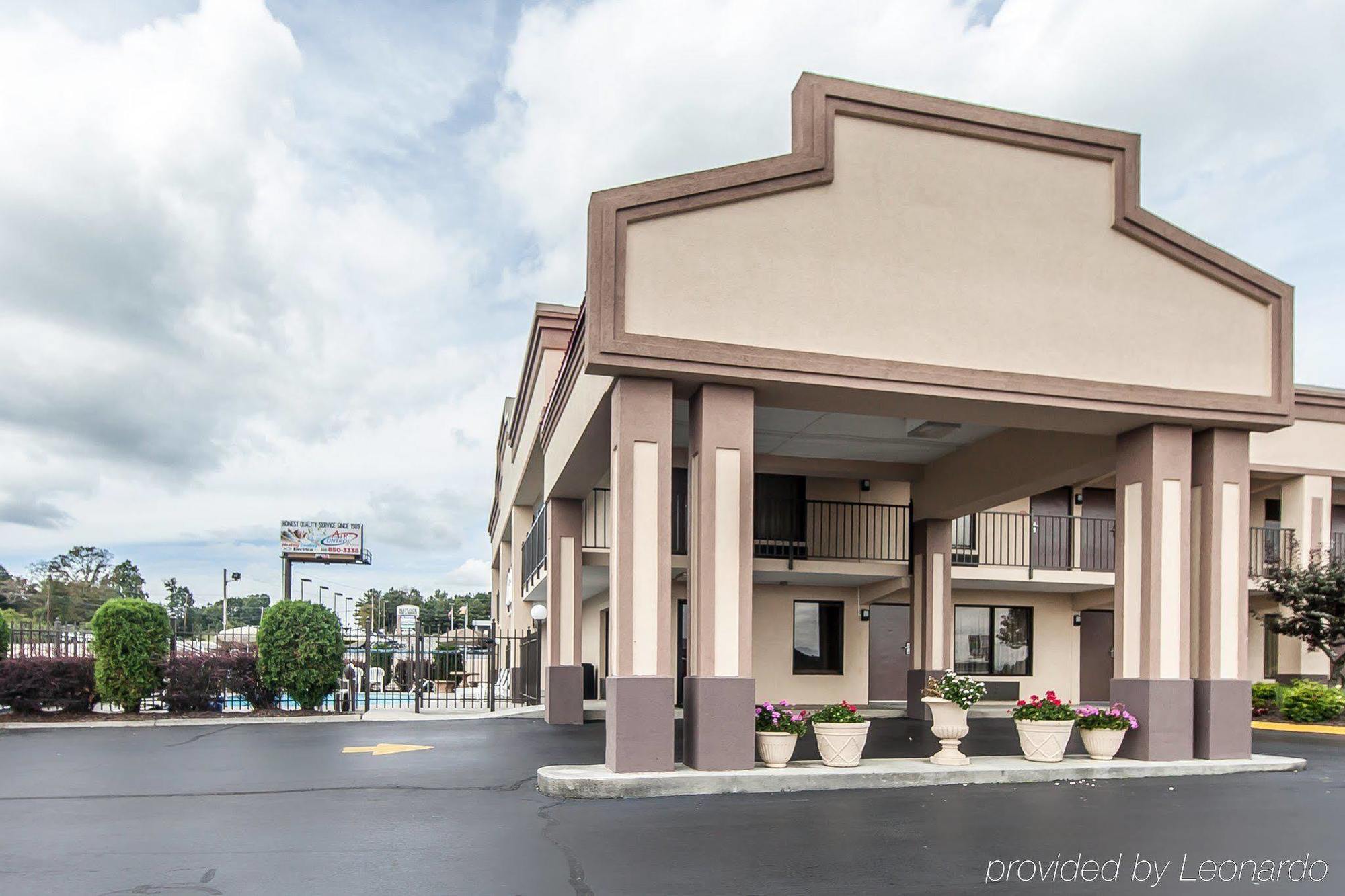 Econo Lodge Ленуар Сити Экстерьер фото