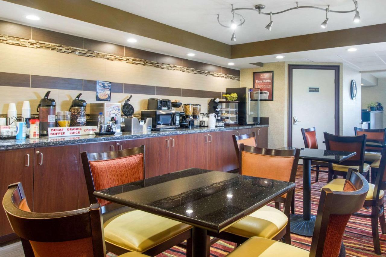 Econo Lodge Ленуар Сити Экстерьер фото