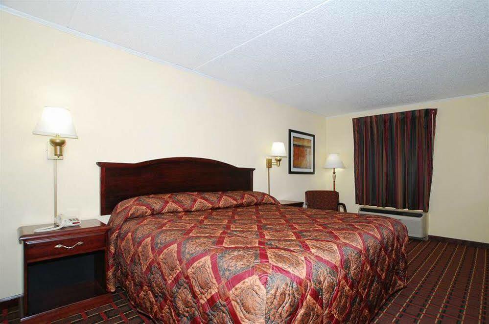 Econo Lodge Ленуар Сити Экстерьер фото