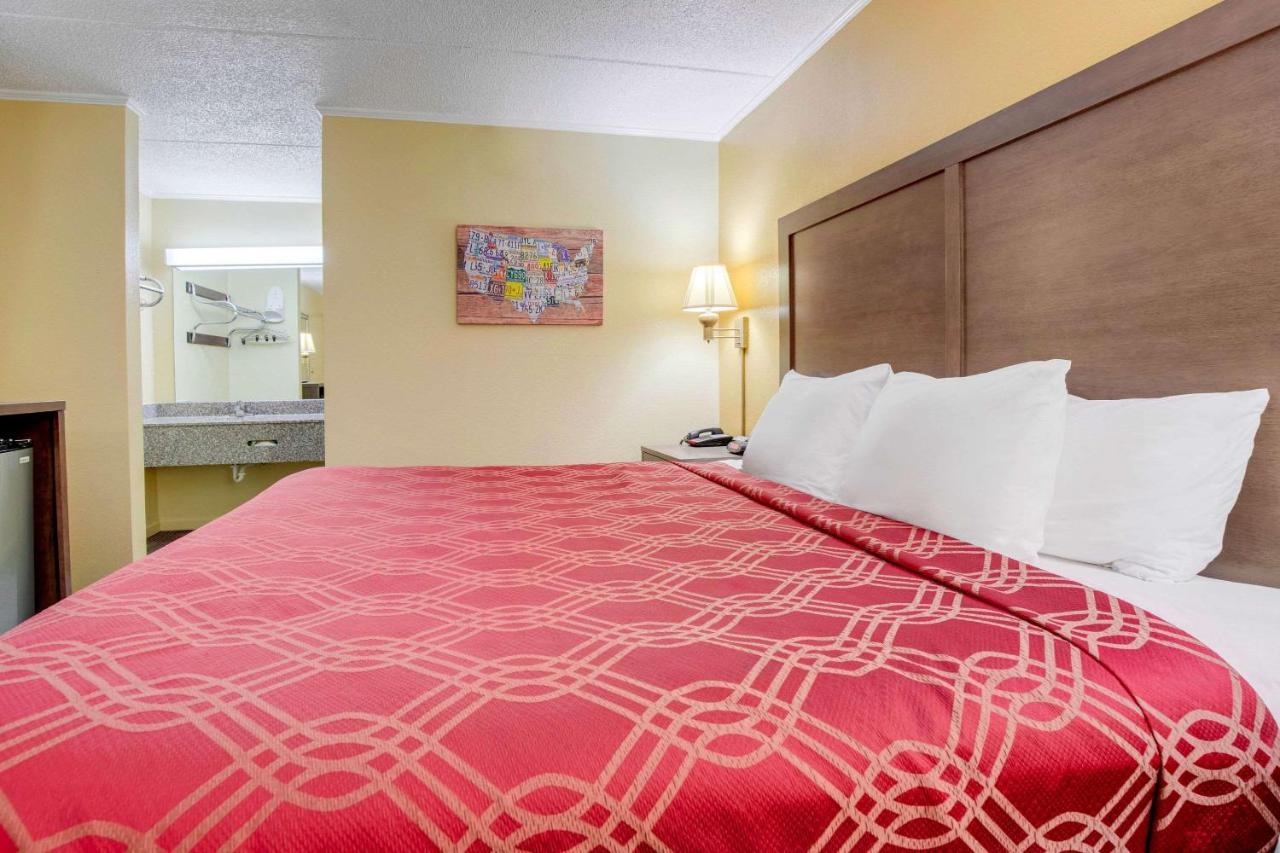 Econo Lodge Ленуар Сити Экстерьер фото